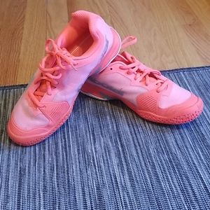 Babolat girls tennis shoes